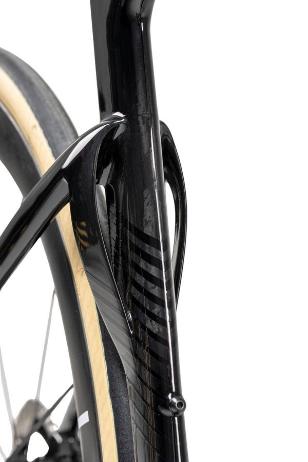 Winspace T1600 Ultra - SRAM Red AXS