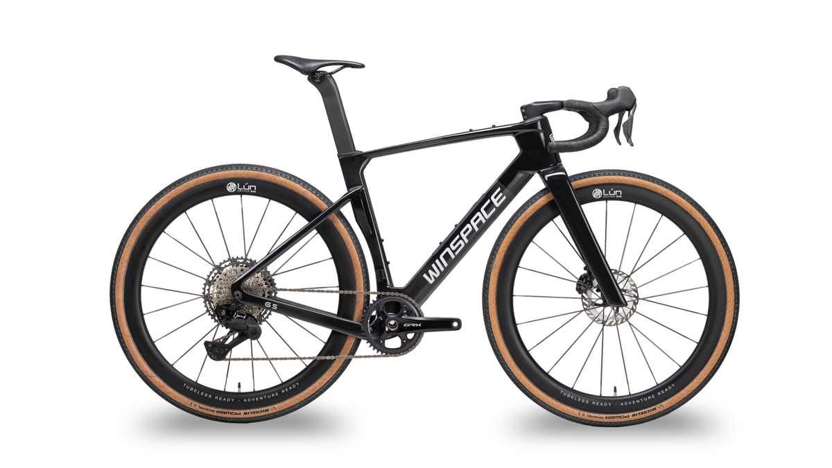 Winspace G5 Carbon Black cutout