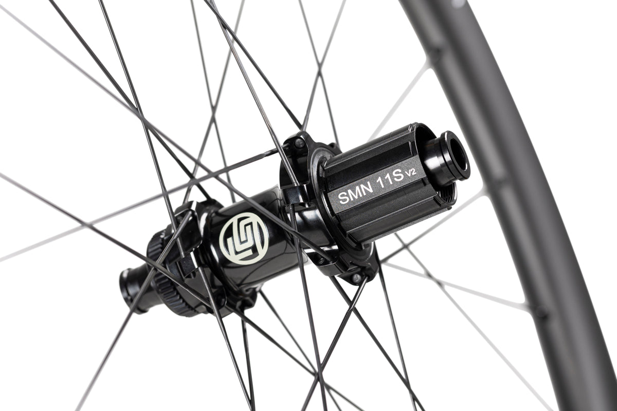 Lún GRAPID 700 Winspace Carbon Gravel Wheelset - 38mm Rim Depth