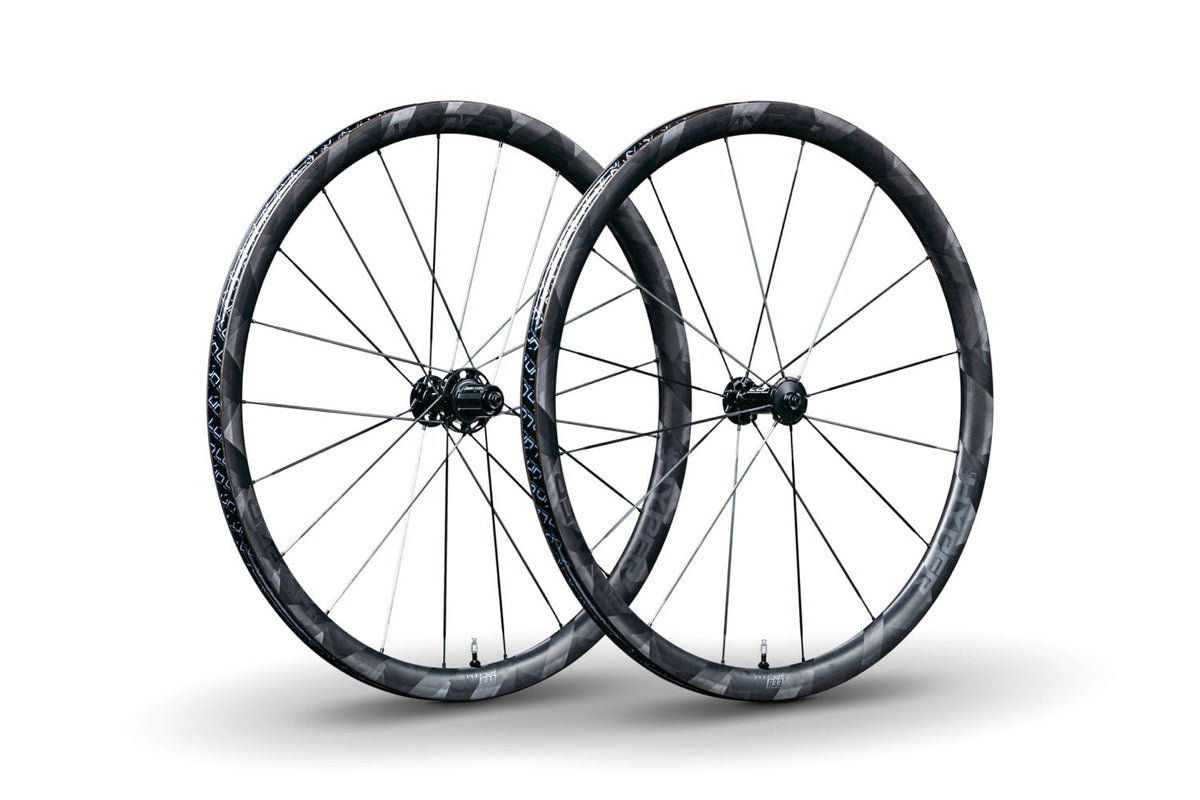 Lún HYPER 23 Winspace Carbon Wheelset - 33mm Rim Depth